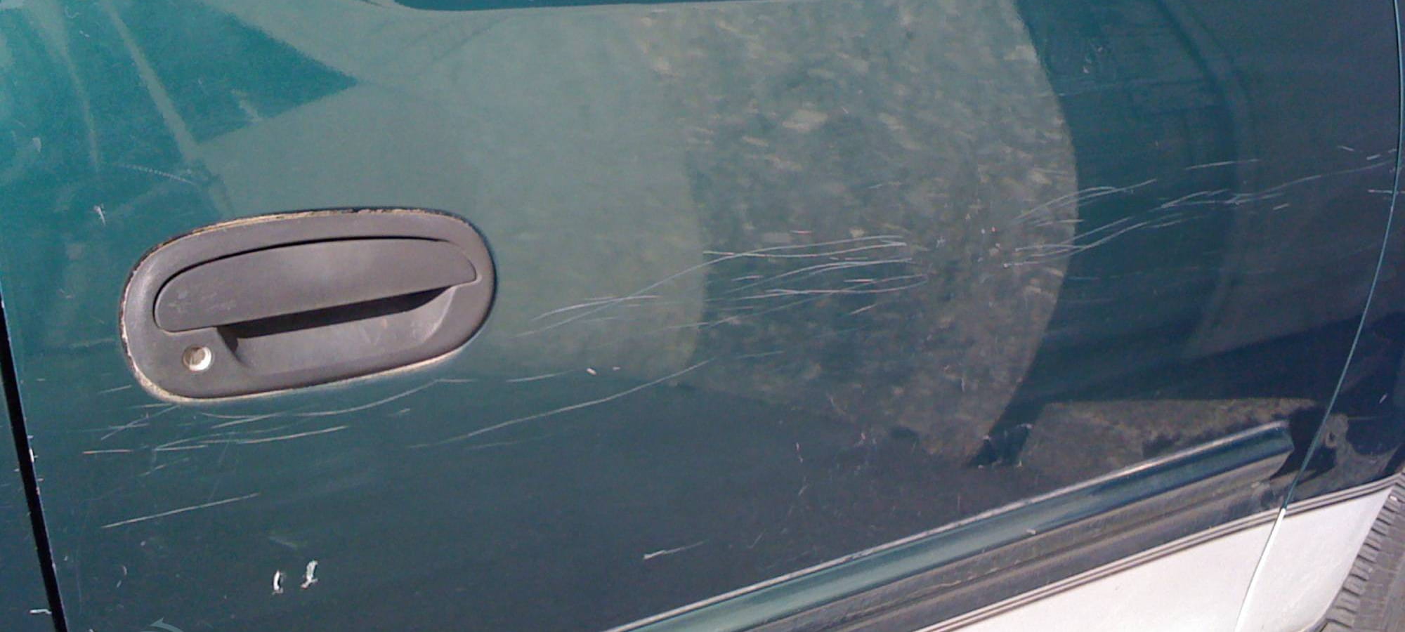 Turbo-Finish-RestorFX-Rear-bumper-scratch-Before-Img (2) (1)
