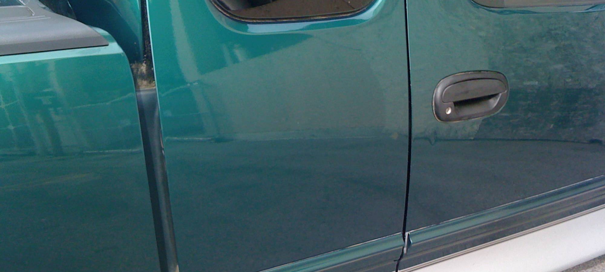 Turbo-Finish-RestorFX-Rear-bumper-scratch-Before-Img (3) (1)